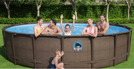 frame-pool-rund-poolplatz-004