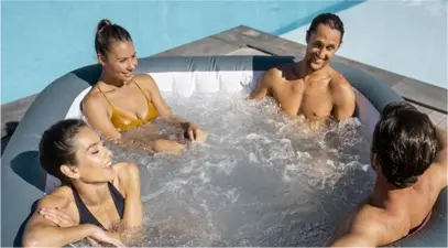 poolplatz-whirlpool-t1-406x225